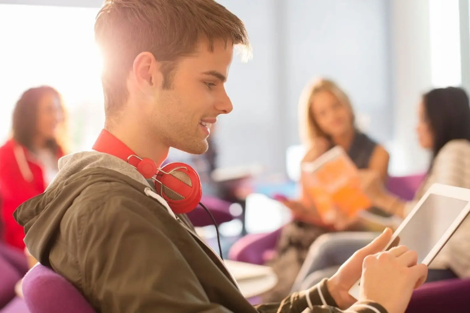 vantaggi e svantaggio dello studio online